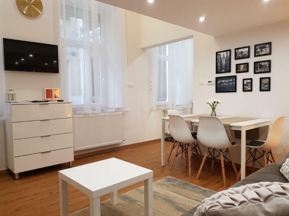 Renaissance Studio Apartment Budapeszt Zewnętrze zdjęcie
